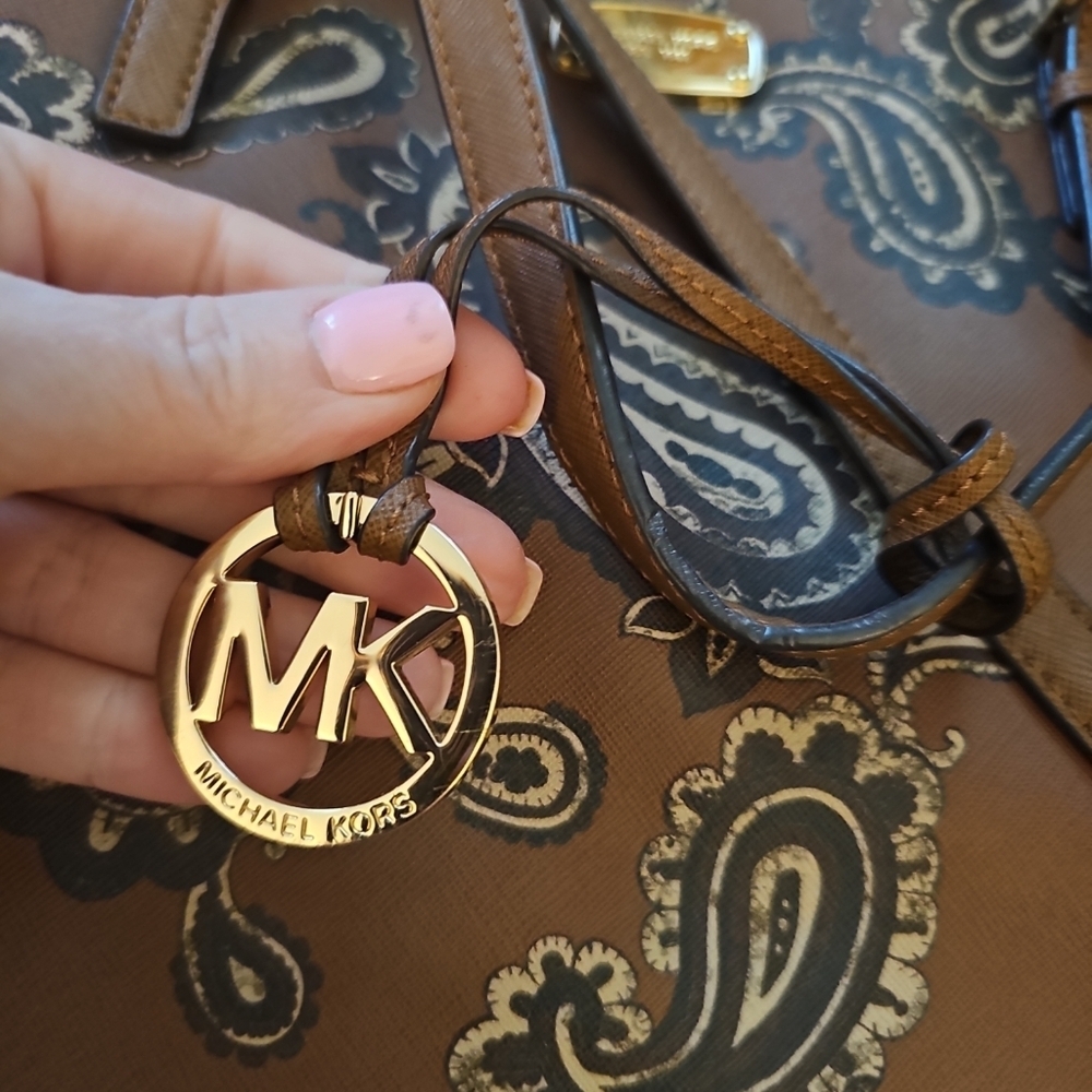 Michael Kors EMRY PAISLEY PRINT LUGGAGE BROWN  LARGE TOTE BAG purse brown - Picture 7 of 7